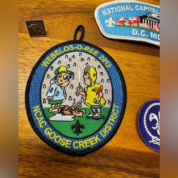 Boy Scout Patch Lot Of 4 With Bobcat Pin - Picture 2 of 4